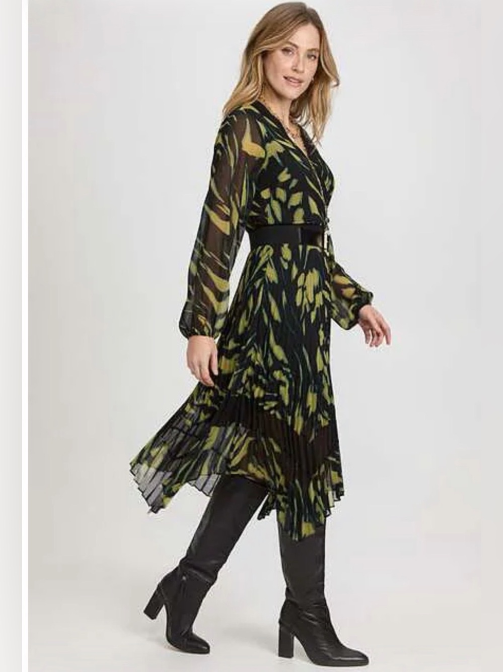 Flattering & chic pleated Black and Olive Green Printed Wrap chiffon Dress